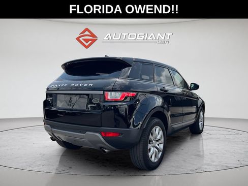 Used 2019 Land Rover Range Rover Evoque SE AWD/4WD image 7