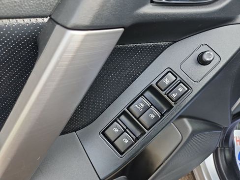 Used 2014 Subaru Forester 2.5i Limited w/ Rugged Package #2 image 11