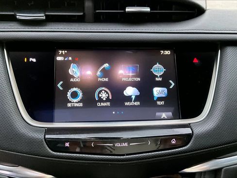 Used 2018 Cadillac XT5 Premium Luxury image 27