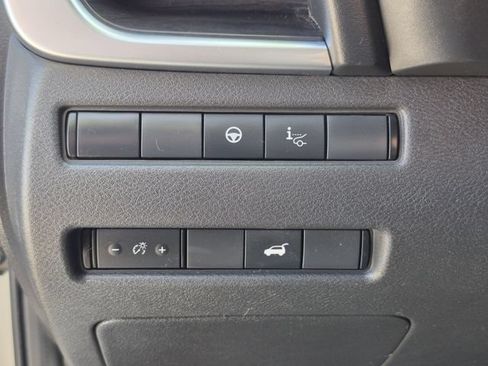 Certified 2023 Nissan Rogue Platinum w/ Platinum Premium Package AWD/4WD image 9