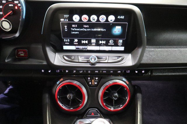 Used 2018 Chevrolet Camaro SS RWD image 40