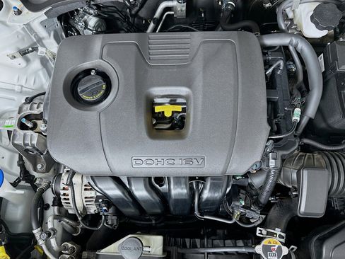 Used 2024 Kia Forte LXS image 30