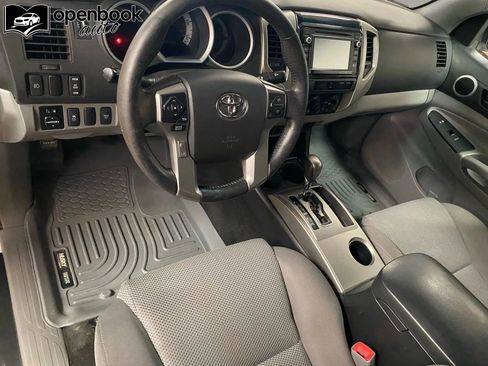 Used 2014 Toyota Tacoma 4x4 Double Cab w/ TRD Sport Package image 9