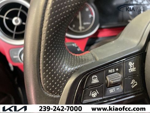 Used 2021 Alfa Romeo Stelvio Ti Sport image 22