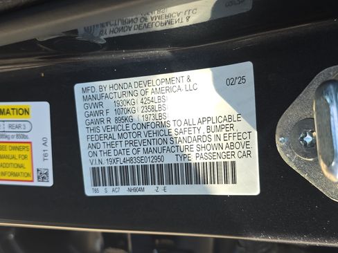Used 2025 Honda Civic Sport image 36