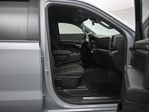Certified 2024 GMC Sierra 1500 Elevation RWD image 27