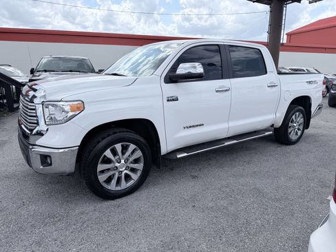 Used 2017 Toyota Tundra Limited RWD image 2