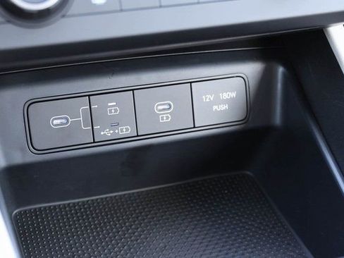 New 2026 Hyundai Tucson SE image 16