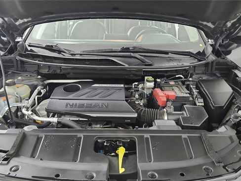 Certified 2025 Nissan Rogue SV image 49