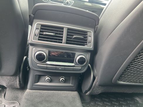 Used 2019 Audi Q7 3.0T Prestige w/ Prestige Package image 28