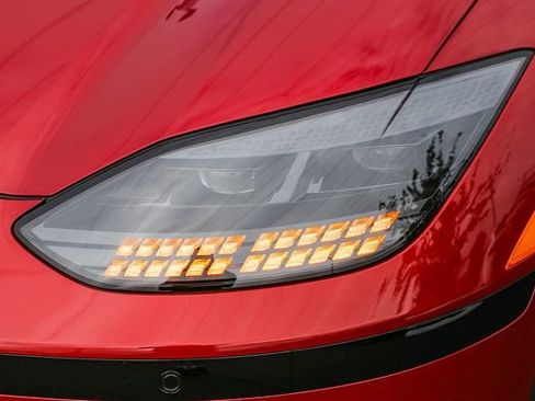 New 2025 Hyundai Ioniq 6 SEL image 5