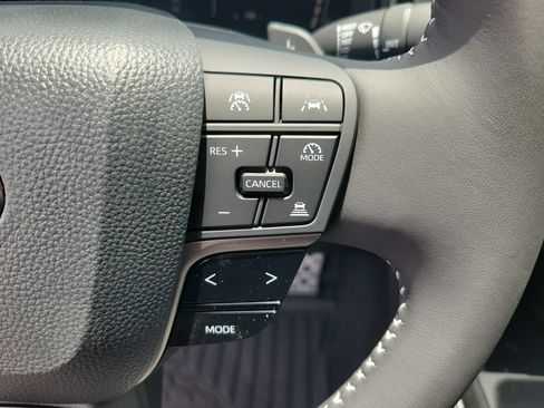 Used 2026 Toyota Camry SE FWD image 21