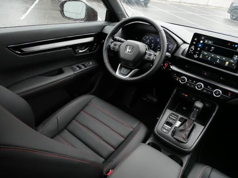 Used 2026 Honda CR-V Sport Touring image 9