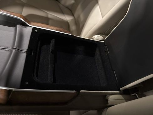 Used 2019 Cadillac XTS Luxury w/ Driver Awareness Package image 51