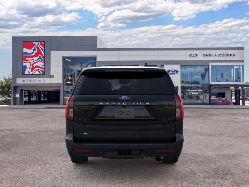 New 2026 Ford Expedition Active RWD image 5