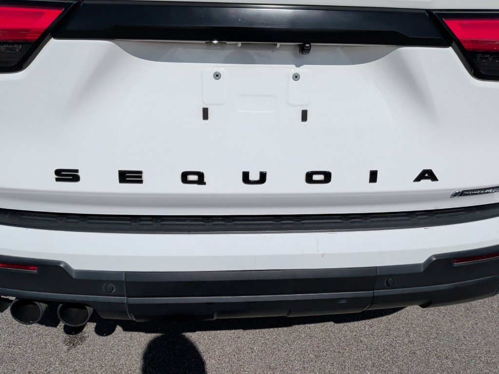 Used 2025 Toyota Sequoia TRD Pro AWD/4WD image 48