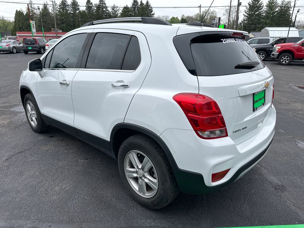 Used 2019 Chevrolet Trax LT w/ LT Convenience Package AWD/4WD image 5