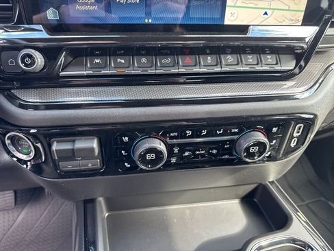 Used 2026 Chevrolet Silverado 1500 ZR2 w/ Dark Appearance Package AWD/4WD image 25