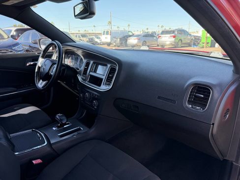 Used 2012 Dodge Charger SXT image 19