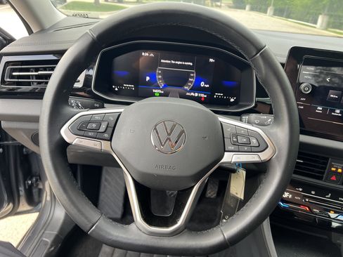 Certified 2025 Volkswagen Jetta S FWD image 16