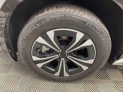 Used 2023 Toyota bZ4X XLE image 33