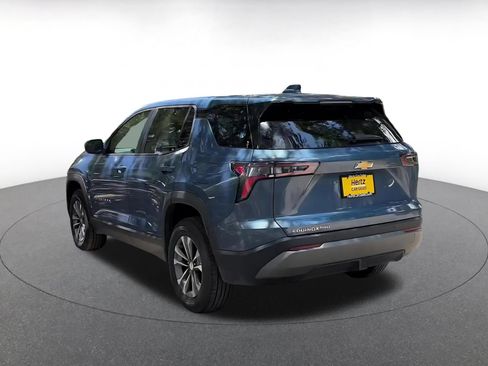 Used 2025 Chevrolet Equinox LT AWD/4WD image 9