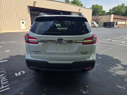 Used 2020 Subaru Ascent Touring AWD/4WD image 6