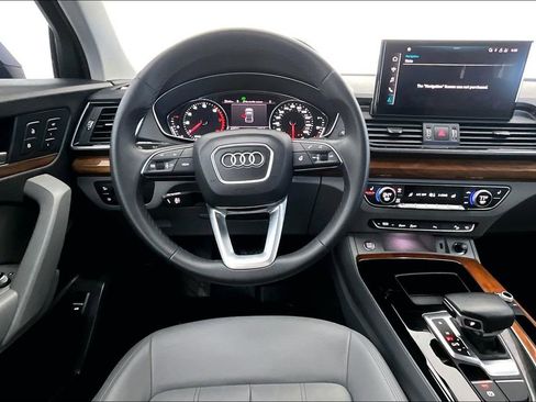 Used 2022 Audi Q5 2.0T Premium image 7