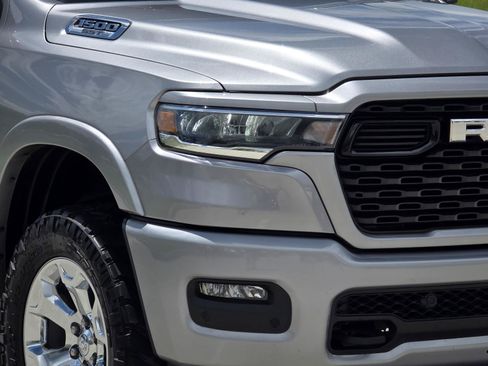 Used 2025 RAM 1500 Big Horn AWD/4WD image 7
