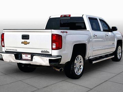 Used 2017 Chevrolet Silverado 1500 High Country image 14