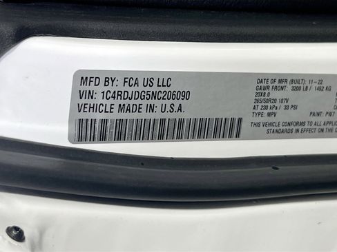 Used 2022 Dodge Durango GT image 34