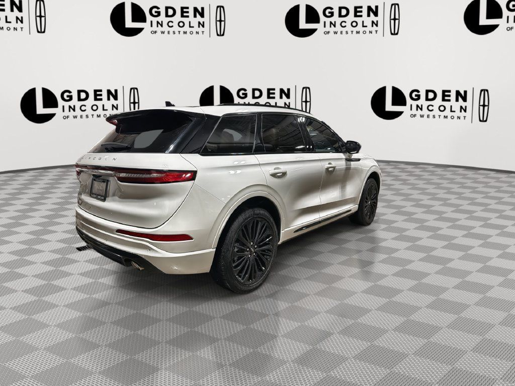 Used 2025 Lincoln Corsair Grand Touring w/ Jet Appearance Package AWD/4WD image 8