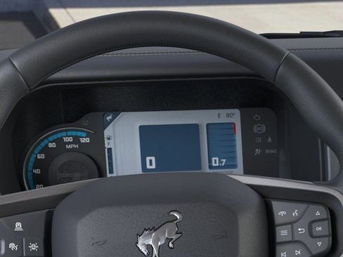 New 2025 Ford Bronco Badlands image 14