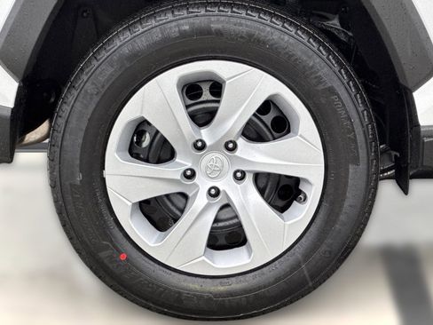 New 2025 Toyota RAV4 LE image 10