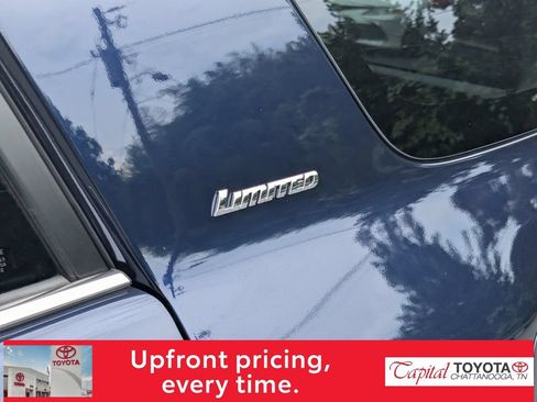 Used 2023 Toyota 4Runner Limited AWD/4WD image 8
