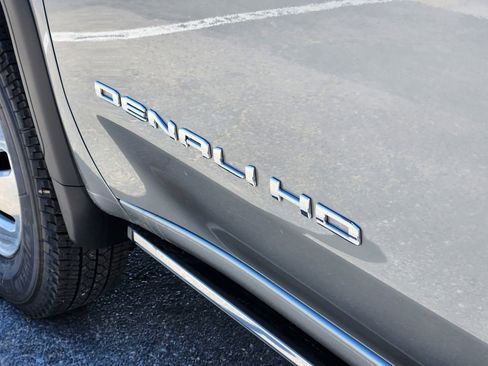 New 2025 GMC Sierra 3500 Denali Ultimate image 19