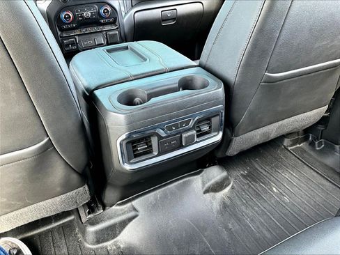 Used 2022 Chevrolet Silverado 2500 LTZ w/ LTZ Plus Package AWD/4WD image 11