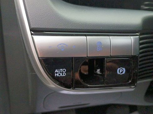 Used 2023 Hyundai Ioniq 5 SE image 10