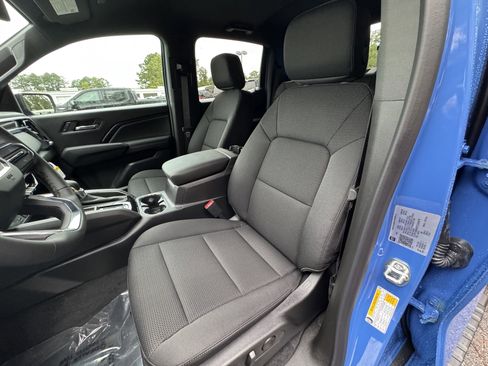 New 2026 GMC Canyon Elevation w/ Convenience Package image 50