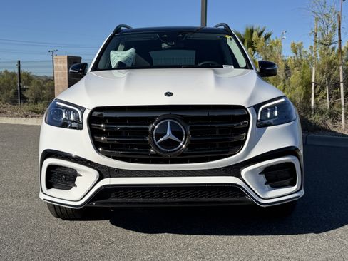 New 2026 Mercedes-Benz GLS 450 4MATIC image 5