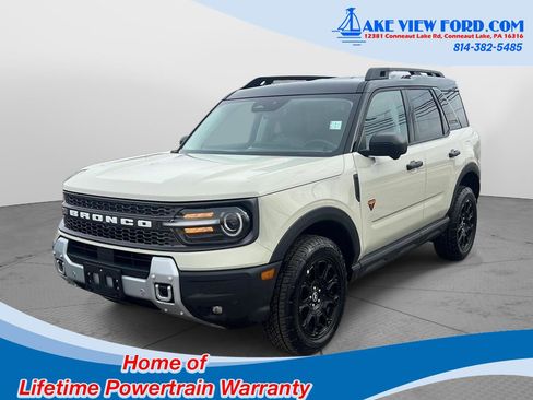 Used 2025 Ford Bronco Sport Badlands image 15