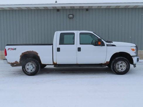 Used 2014 Ford F250 XL w/ Power Equipment Group image 4