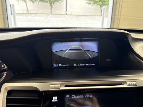Used 2017 Honda Accord EX-L image 21