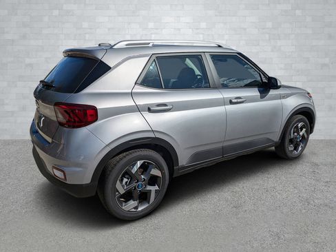 New 2026 Hyundai Venue SEL image 5