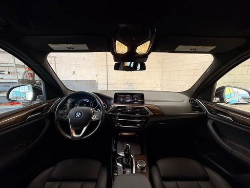 Used 2019 BMW X3 xDrive30i w/ Driving Assistance Package AWD/4WD image 10