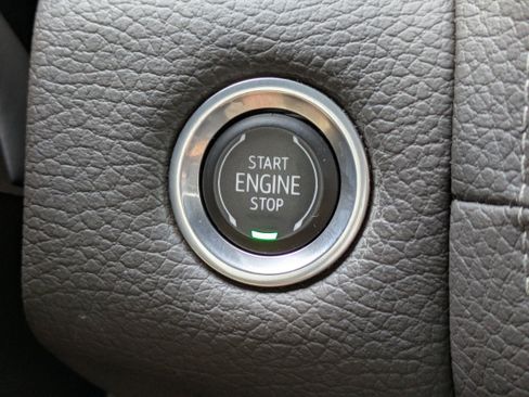 Used 2021 GMC Yukon Denali w/ Denali Ultimate Package RWD image 31