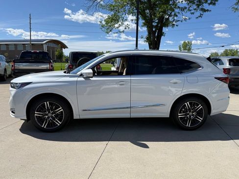 Used 2026 Acura MDX SH-AWD w/ Advance Package image 7