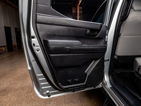 Used 2024 Toyota Tacoma SR5 w/ SR5 Upgrade Package image 37