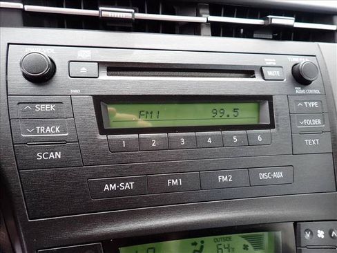 Used 2011 Toyota Prius Two FWD image 18