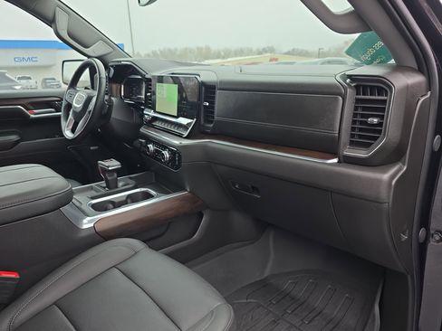Certified 2024 GMC Sierra 1500 SLT w/ SLT Premium Plus Package image 11